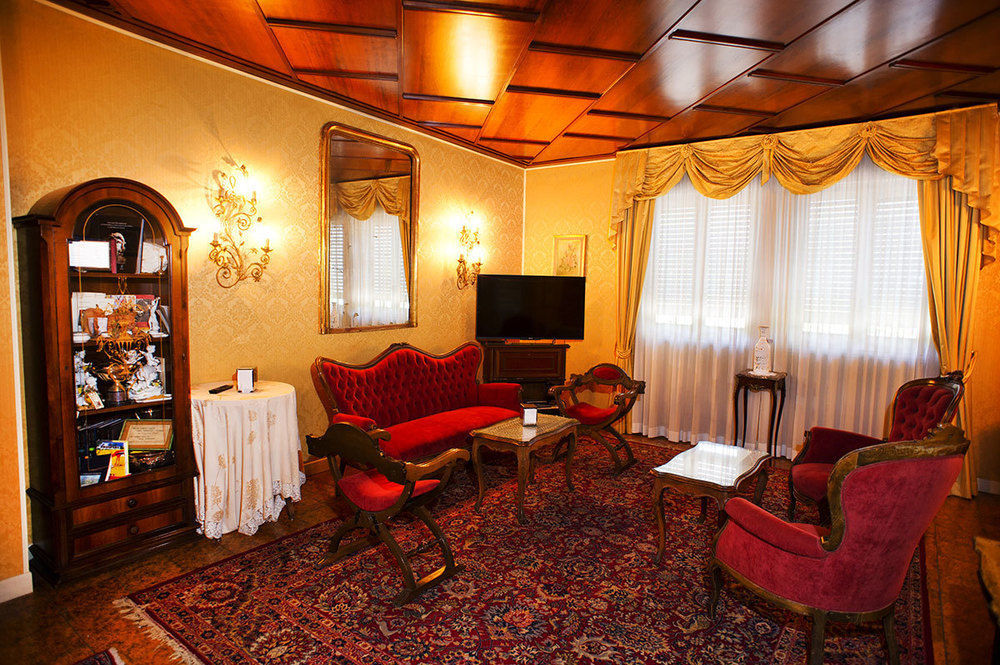 Grande Albergo Miramare Формия Экстерьер фото