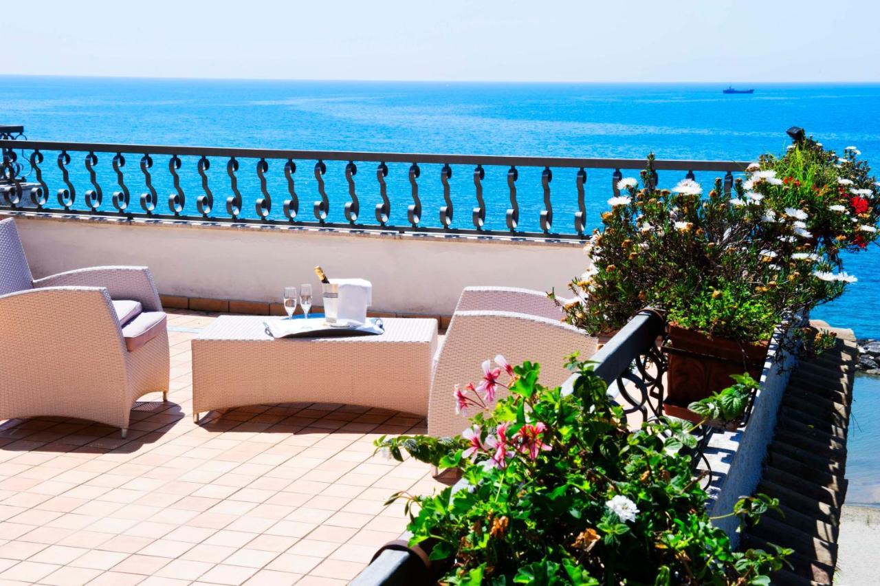 Grande Albergo Miramare Формия Экстерьер фото