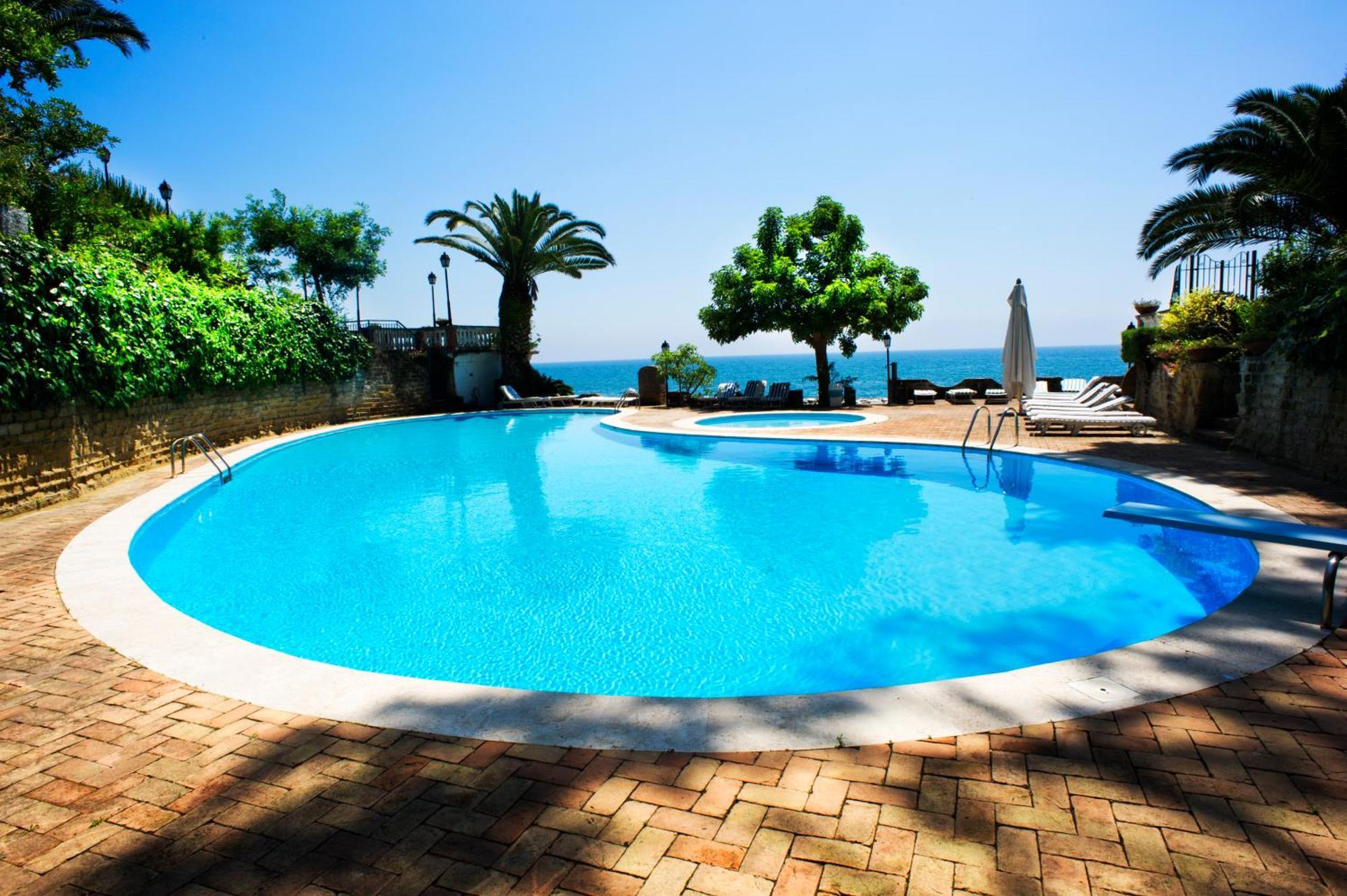 Grande Albergo Miramare Формия Экстерьер фото